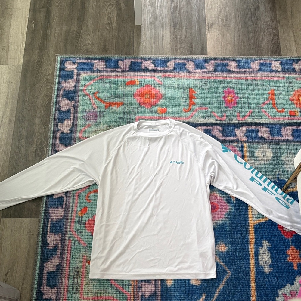 Columbia Men's White Long Sleeve Tee